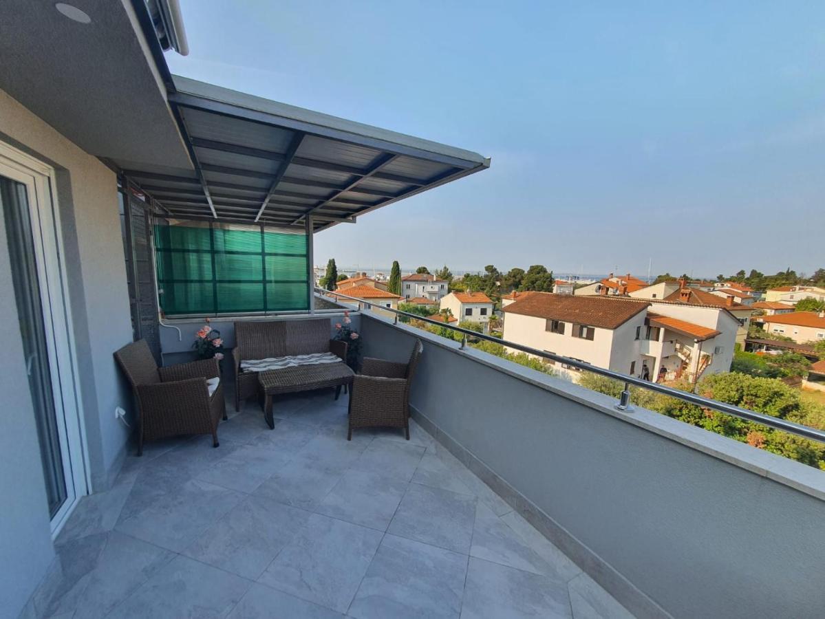 Apartment Sara Умаг Экстерьер фото