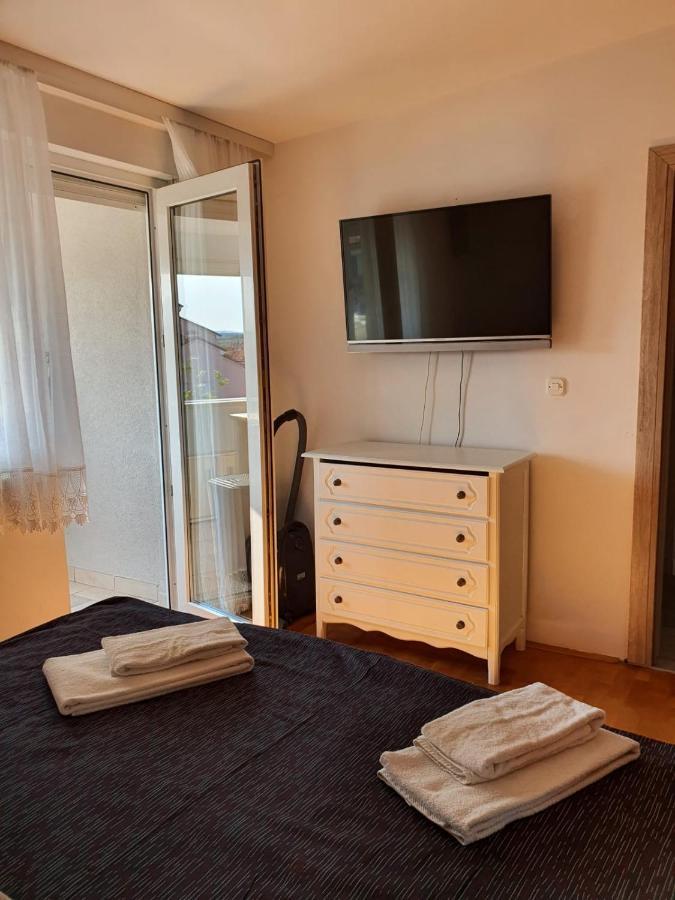 Apartment Sara Умаг Экстерьер фото